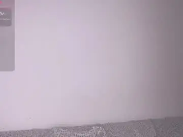 Chaturbate Live Sex Cam of lunaanonima1999