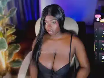 Chaturbate Sex Chat of almaahotxxx