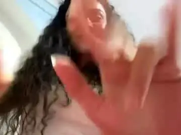 Chaturbate Adult Video Chat of glendarobinson