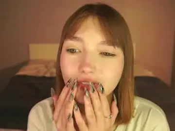 Chaturbate Live Sex Cam of leyla_grace