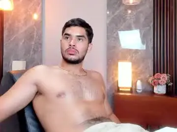 Chaturbate Free Live Porn of luciano_vitale_