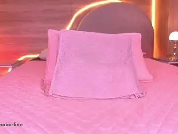 Chaturbate Live Sex Cam of dannaberlin