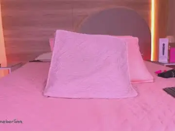 Chaturbate Watch Live Sex Cams of dannaberlin