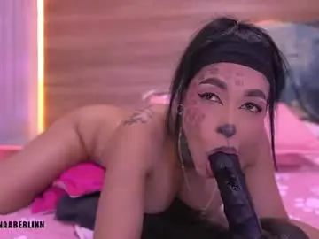 Chaturbate Best live sex cam show of dannaberlin