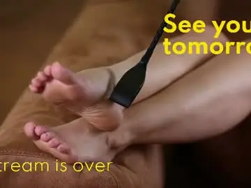 Chaturbate Sex Cam of divine_kim