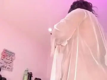 Chaturbate Nude Webcam of elsiemorrison