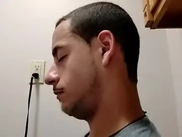 Chaturbate Live Porn of momoneyr15