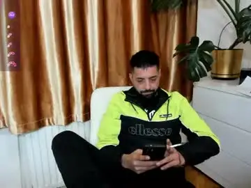 Chaturbate Free Live Porn of tommydum
