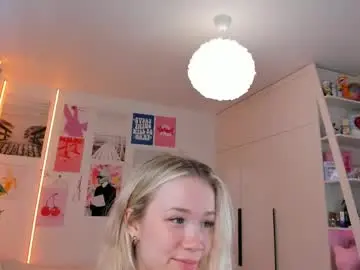 Chaturbate Live Sex of alice_forfun