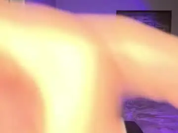 Chaturbate Live Sex Cam of scarlet_daisy_