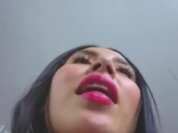 Chaturbate Live Porn of velvet_celeste_b
