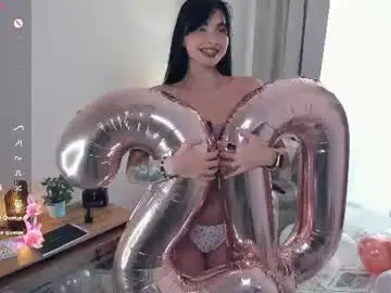 Chaturbate Live Sex Cam of _annybunny_