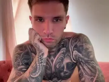 Chaturbate Sex Cam of larsskeet