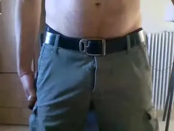 Chaturbate Watch Live Sex Cams of mrralph__90