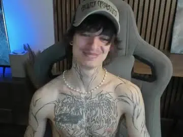 Chaturbate Free Live Porn of oliverrgroove