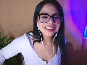 Chaturbate Adult Video Chat of ally_riso