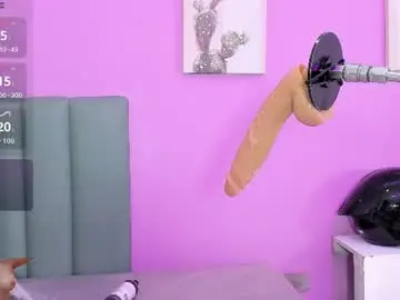 Chaturbate Best live sex cam show of caroline_bigboobs_