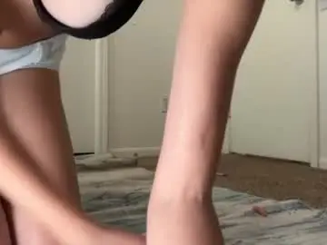 Chaturbate Live Porn of honeyyy95