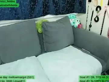 Chaturbate Nude Webcam of mizz_fieldss