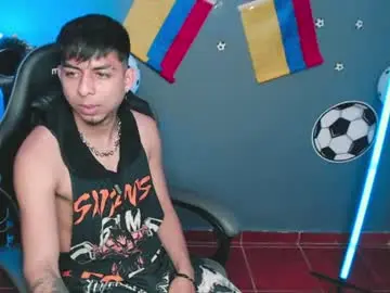 Chaturbate Adult Webcams of mralpha_latino