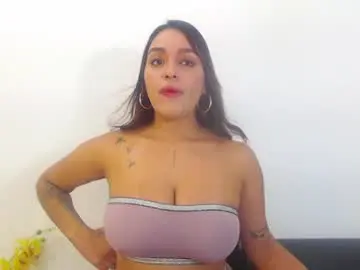 Chaturbate Nude Webcam of renatabrownn28