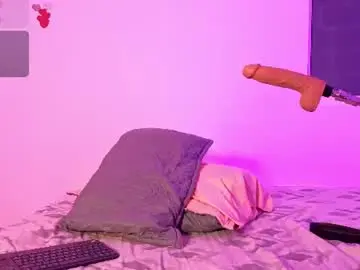 Chaturbate Free Porn Cam of lucie_petite