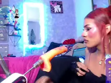 Chaturbate Adult Video Chat of sofia__hills_01