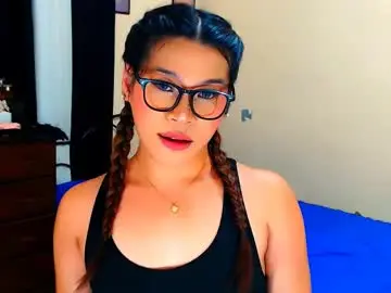 Chaturbate Adult Video Chat of xiaaddison