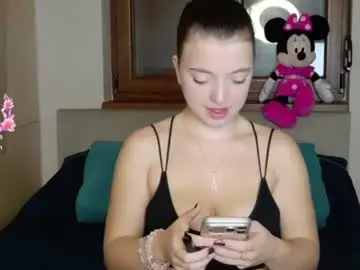 Chaturbate Free Live Porn of emmy_mouse