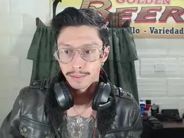 Chaturbate Nude Webcam of miguel__98