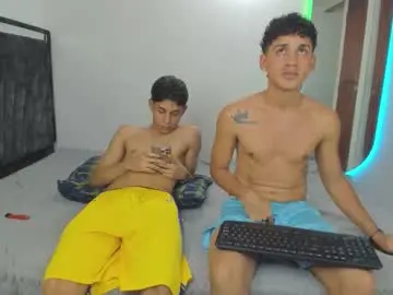 Chaturbate Sex Cam of paul_tony13