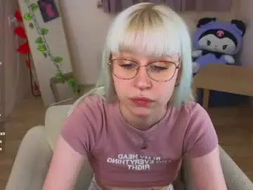 Chaturbate Sex Chat of t_blonde