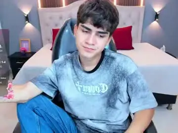 Chaturbate Adult Video Chat of tommy18__