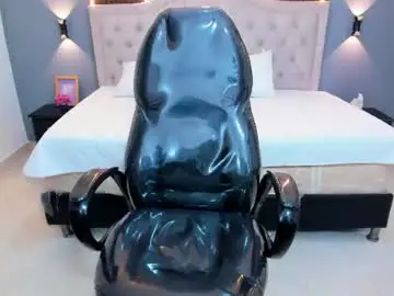 Chaturbate Free Live Porn of tommy18__