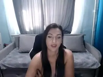 Chaturbate Live Sex Cam of xxamazingeyes