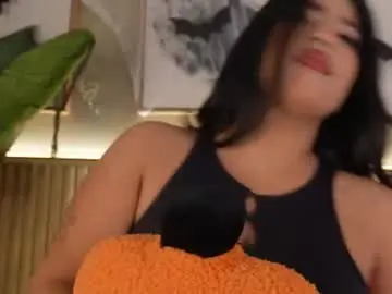 Chaturbate Nude Webcam of lana_lann