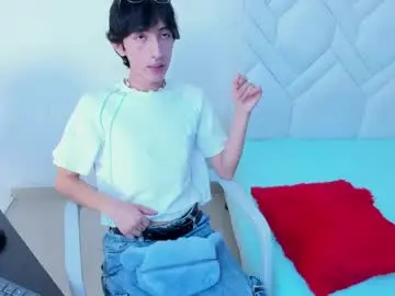 Chaturbate Free Porn Cam of littleprince_