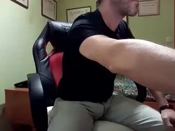 Chaturbate Live Sex Cam of spanishharddick