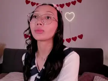 Chaturbate Live Sex Cam of ukki_