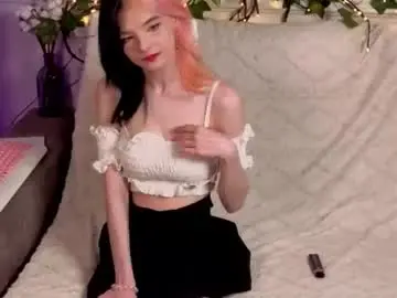 Chaturbate Nude Webcam of emiliahronick