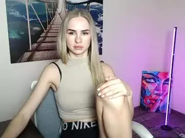 Chaturbate Watch Live Sex Cams of erikagavin