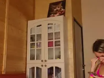 Chaturbate Live Porn of findom_lady_shine