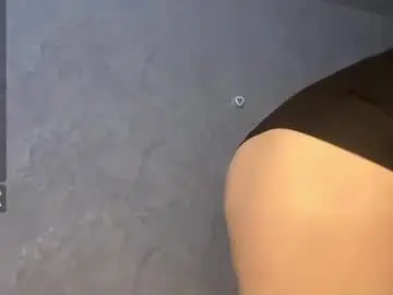Chaturbate Live Sex Cam of helen__eve