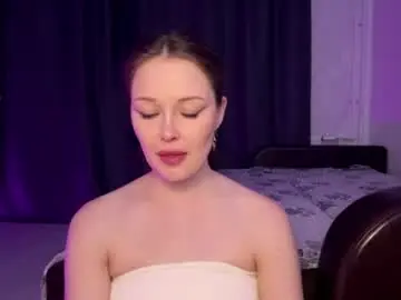 Chaturbate Adult Webcams of helen__eve