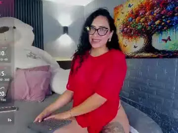 Chaturbate Best live sex cam show of magic_ivone