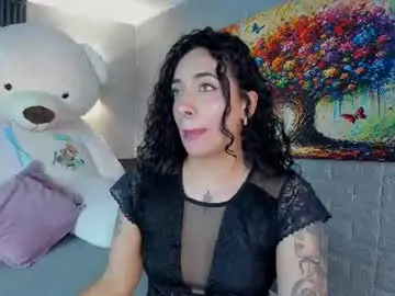Chaturbate Live Porn of magic_ivone