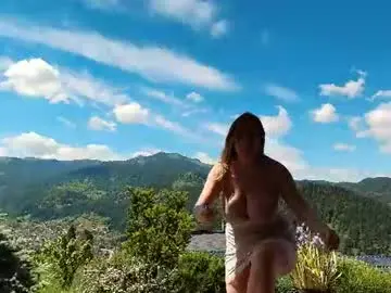 Chaturbate Live Porn of mis_eva