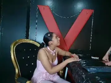 Chaturbate Live Sex Cam of dhegoast