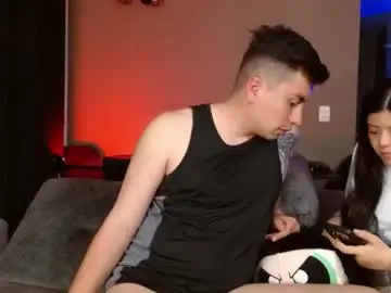 Chaturbate Live Sex Cam of jasson_n_emma