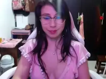 Chaturbate Free Porn Cam of kateeen18
